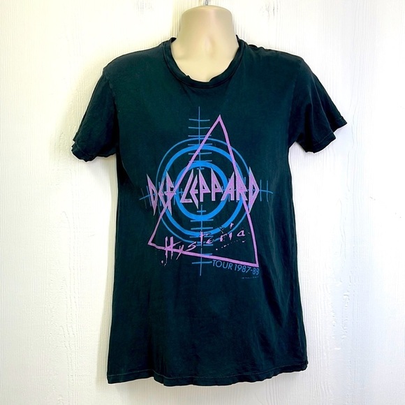 Daydreamer - Def Leppard Hysteria Tour 1987 -88 Graphic Short Sleeve T Shirt Sm - Picture 1 of 11